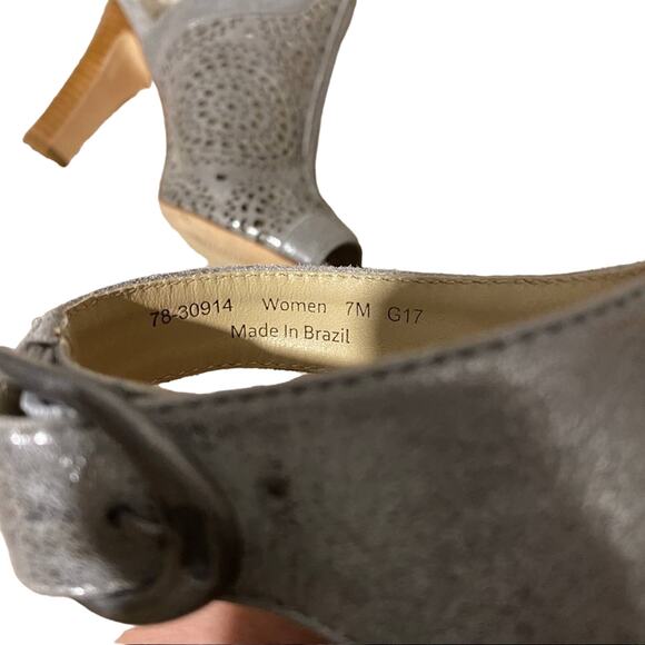 Johnston & Murphy Metallic Gray Caged Ankle Strap Open Toe Heels Women Sz 7 - Picture 8 of 9